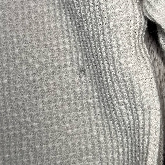 Fear of God Essentials Waffle Knit Tees-Long Sleeve kids Size 4/5 - Picture 4 of 7